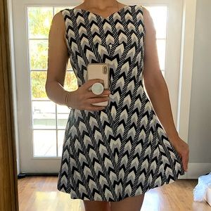 Rachel Roy Chevron Print Cocktail Dress, Black White and Gray, Size 6